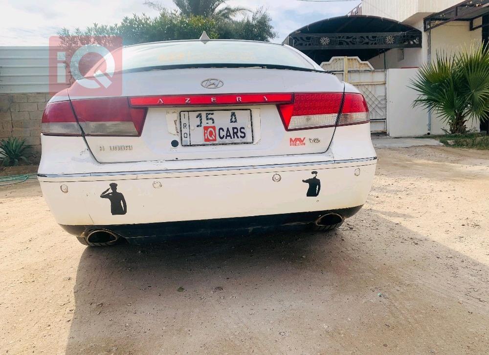 هيونداي أزيرا